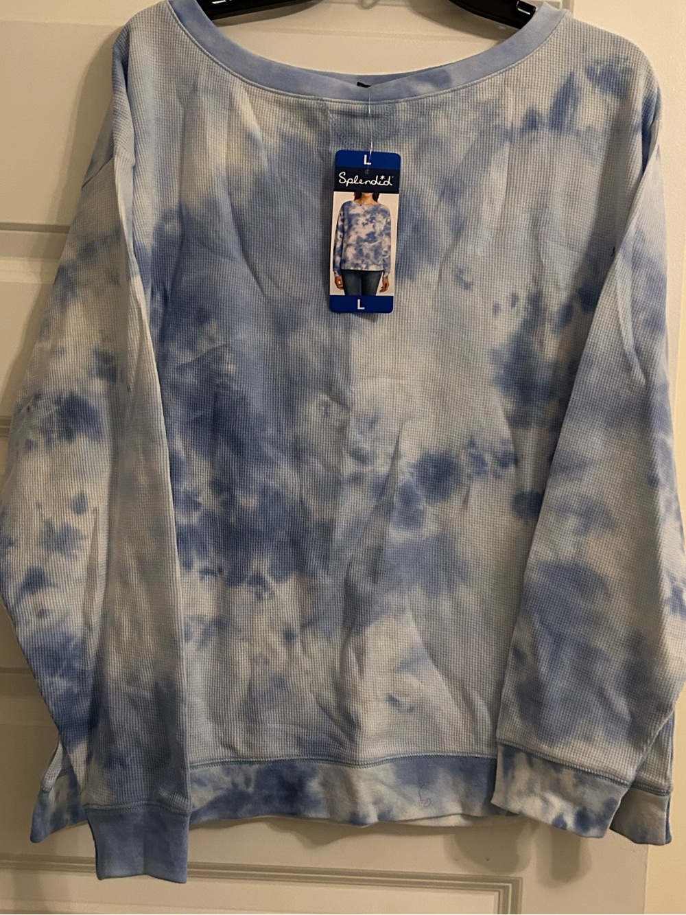 SPLENDID (NWT) TYE-DYED Blue and White Top - Oversized. P2P is 23-1/2